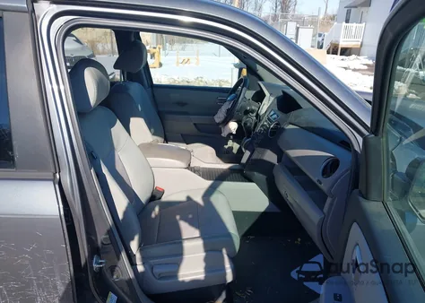 2013 Honda Pilot Ex z USA, uszkodzony, nr VIN 5FNYF4H48DB005910